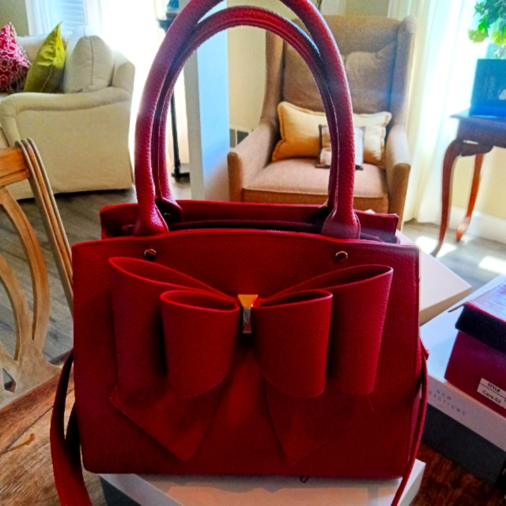 Crossi New York Wine Red Handbag
